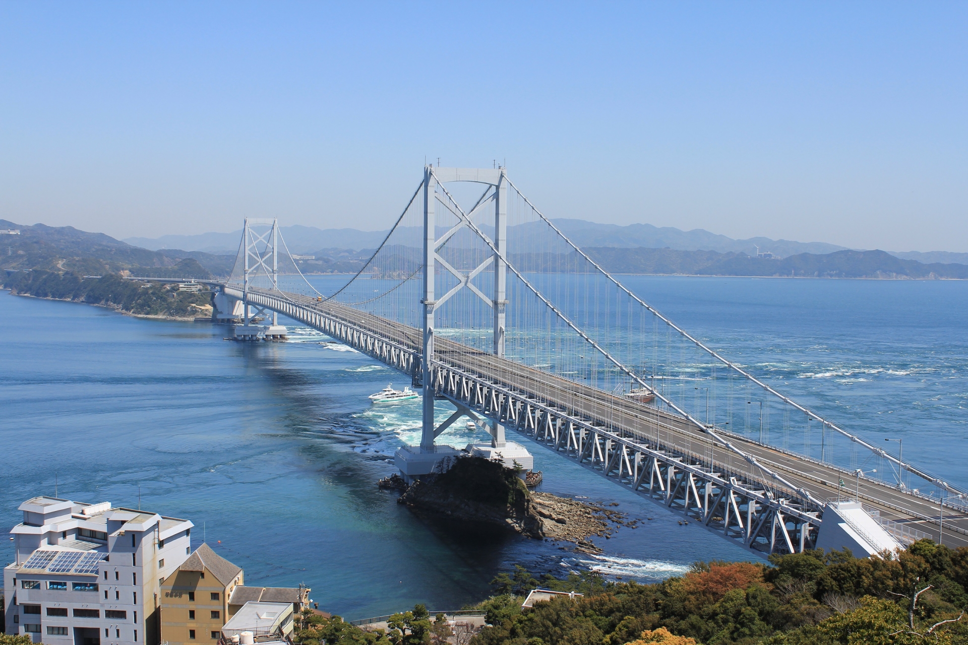 徳島県】鳴門市へ「半農半X」移住しよう！四国の玄関口・世界最大級の