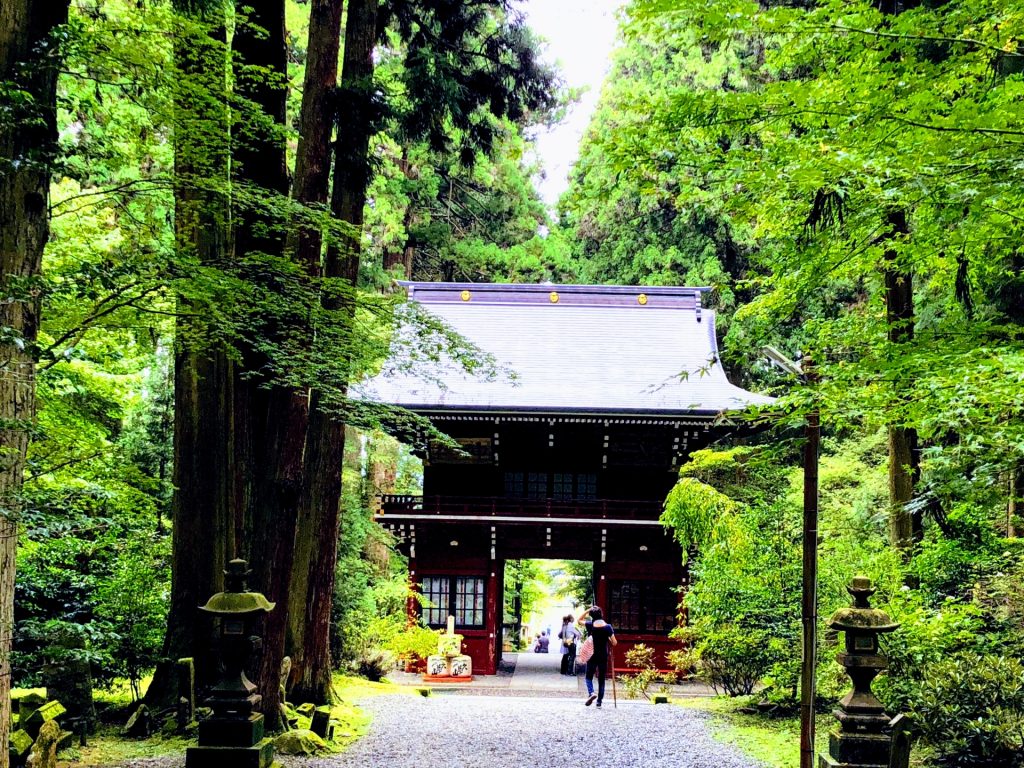 水戸市の御岩神社の様子