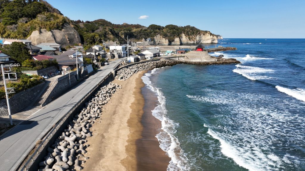 岩船付近の砂浜の様子