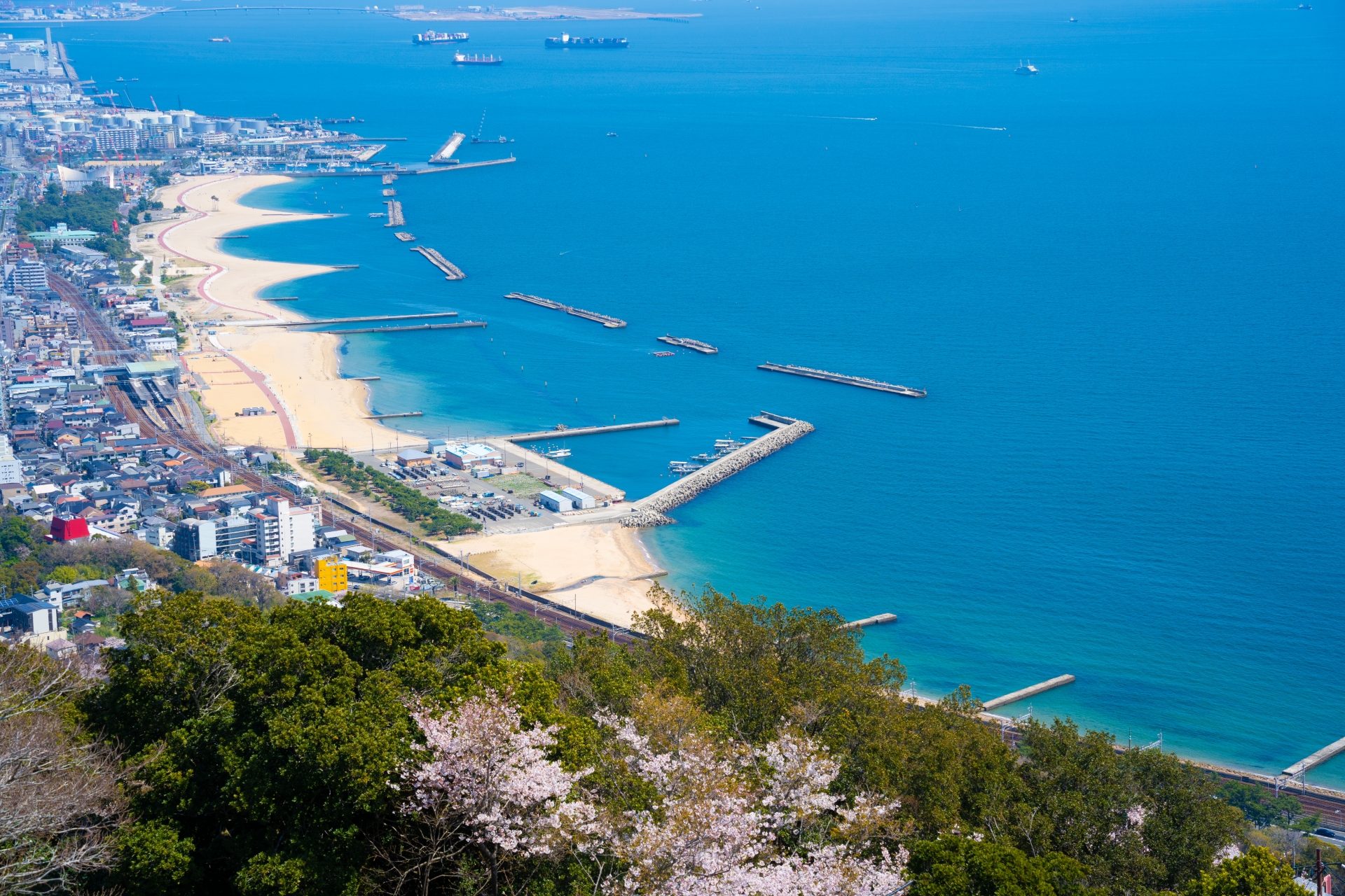 神戸市の海の様子