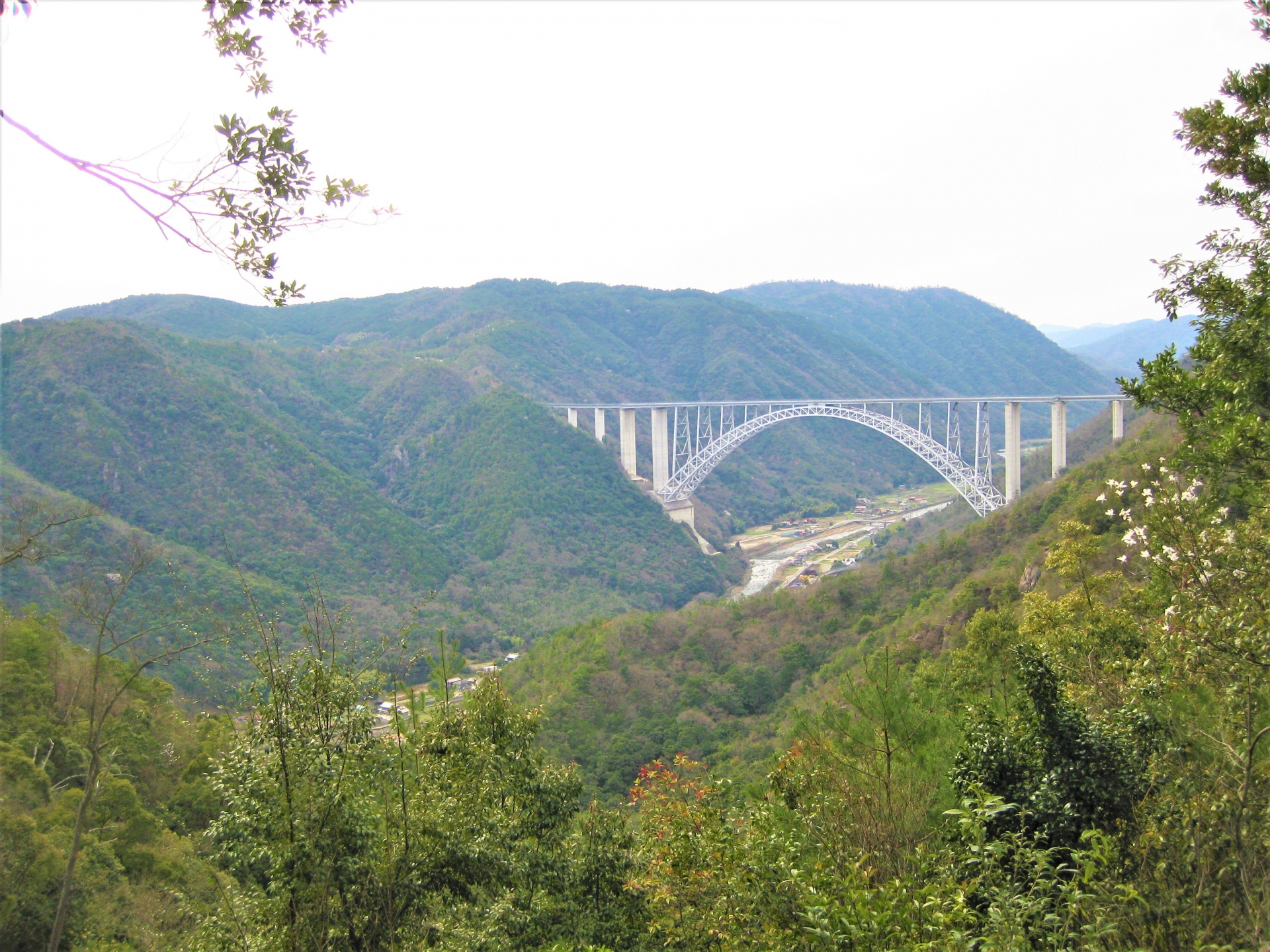 【広島県】三原市は空・陸・海全ての玄関口で瀬戸内海と歴史的名所が美しい街!人気の理由を徹底解説|移住スタイル|ライフスタイルから移住先を発見 ...