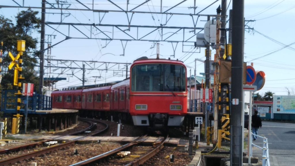 吉良吉田駅の様子