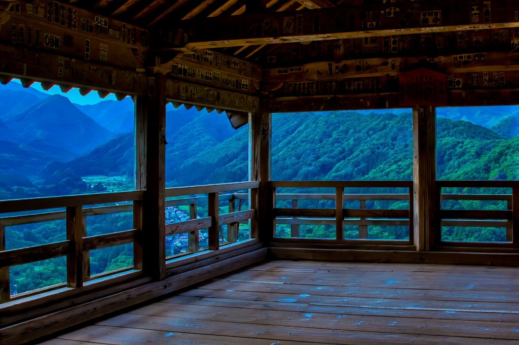 立石寺 (山寺) 五大堂の様子